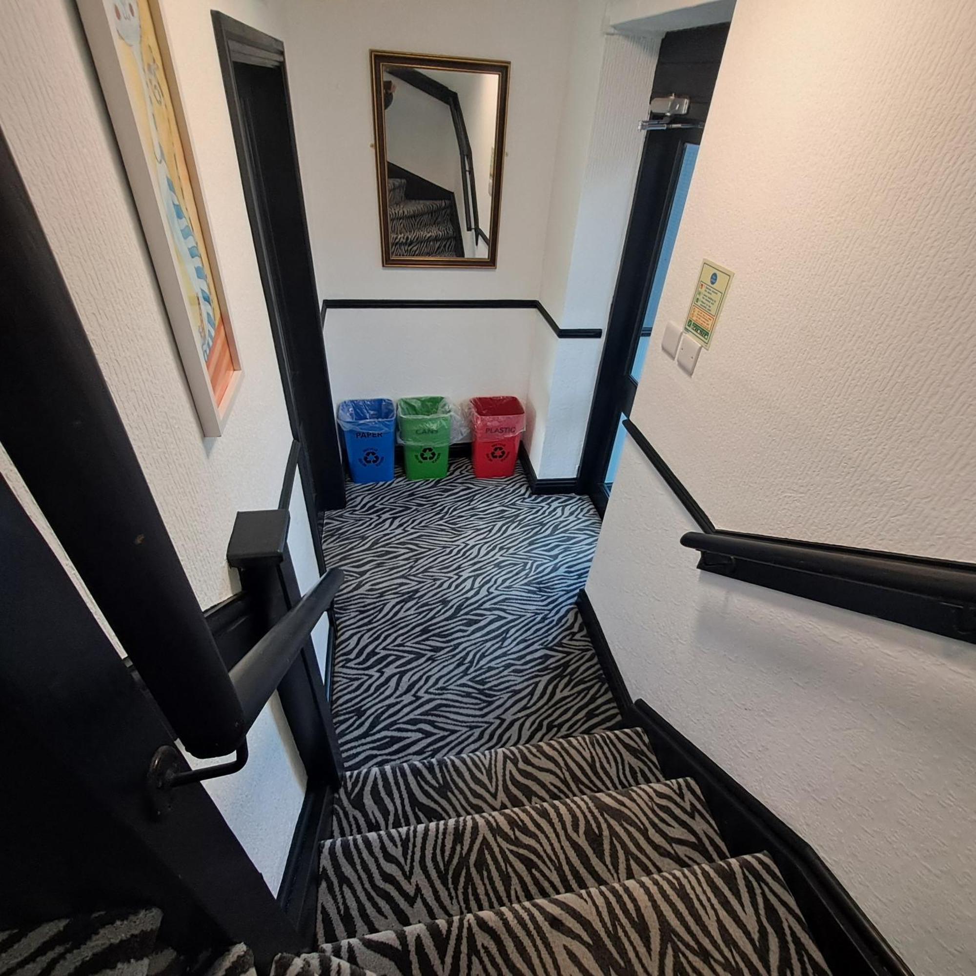 船屋酒店 霍利黑德 外观 照片